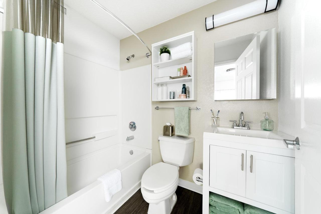 Intown Suites Extended Stay West Palm Beach Fl - Military Trail Rd Lake Park Ngoại thất bức ảnh