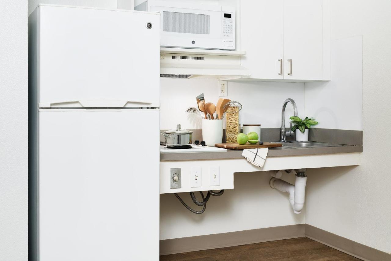 Intown Suites Extended Stay West Palm Beach Fl - Military Trail Rd Lake Park Ngoại thất bức ảnh
