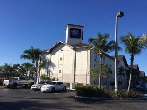 Intown Suites Extended Stay West Palm Beach Fl - Military Trail Rd Lake Park Ngoại thất bức ảnh